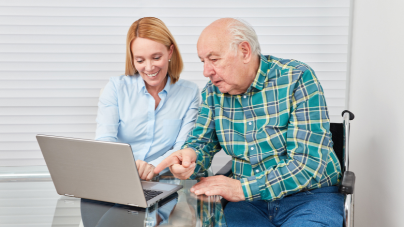 Com soluções digitais que aproximam atendimento e orientação, o Sindnapi - Sindicato Nacional dos Aposentados, Pensionistas e Idosos apresenta como os consultórios digitais transformam a experiência de idosos e aposentados.